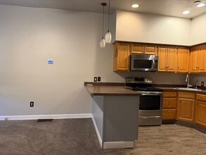 422 E 4th St in Wilmington, DE - Building Photo - Building Photo