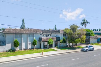 8202 Rosemead Blvd in Pico Rivera, CA - Foto de edificio - Primary Photo