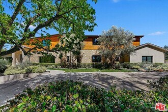 5757 Hoback Glen Rd in Hidden Hills, CA - Building Photo - Building Photo