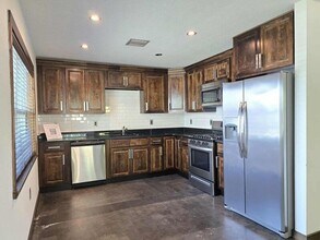 314 N Iowa Ave in Lakeland, FL - Building Photo - Building Photo