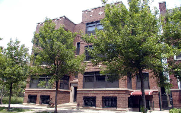 714-718 E 50th Pl in Chicago, IL - Foto de edificio