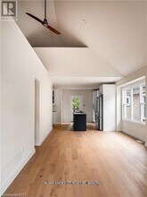 98 Pleasant Ave in St Catharines, ON - Building Photo - Building Photo