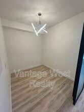 630-630 Boynton Pl in Kelowna, BC - Building Photo - Building Photo