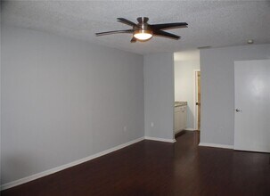 1194 Falcon Dr in Dunedin, FL - Building Photo - Building Photo