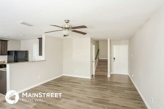 6138 Lakefront in San Antonio, TX - Building Photo - Building Photo