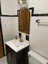 2345 W 24th St, Unit 2 in Chicago, IL - Building Photo - Building Photo
