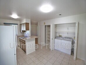 10620 W Northern Ave in Glendale, AZ - Building Photo - Building Photo
