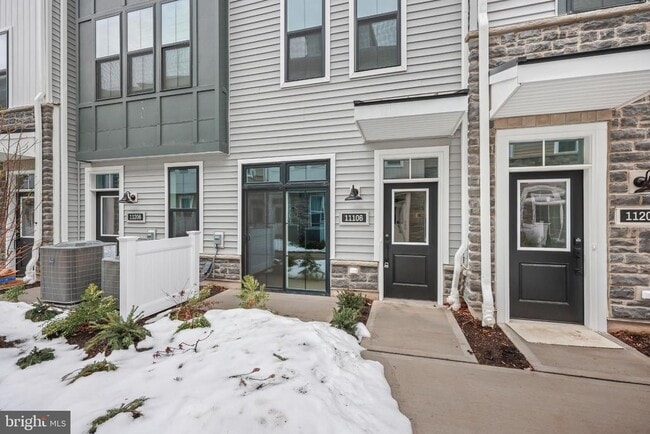 property at 11106 Donatello Dr