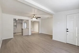 7115 Parkdale Dr in Dallas, TX - Building Photo - Building Photo