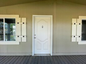 406 Ott Dr in Santa Rosa, CA - Building Photo