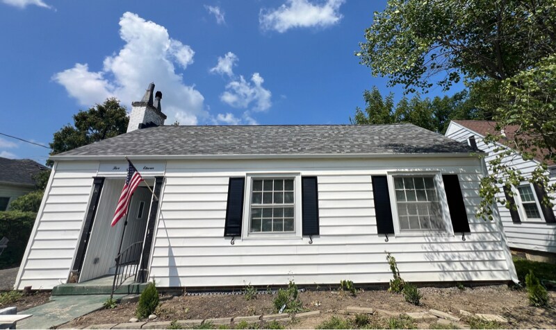 511 Fairfield Dr in Lima, OH - Foto de edificio