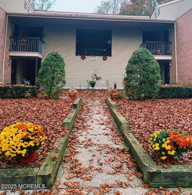 property at 227 Medford Ct