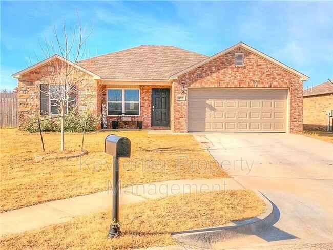 property at 805 Hallow Oak Ct