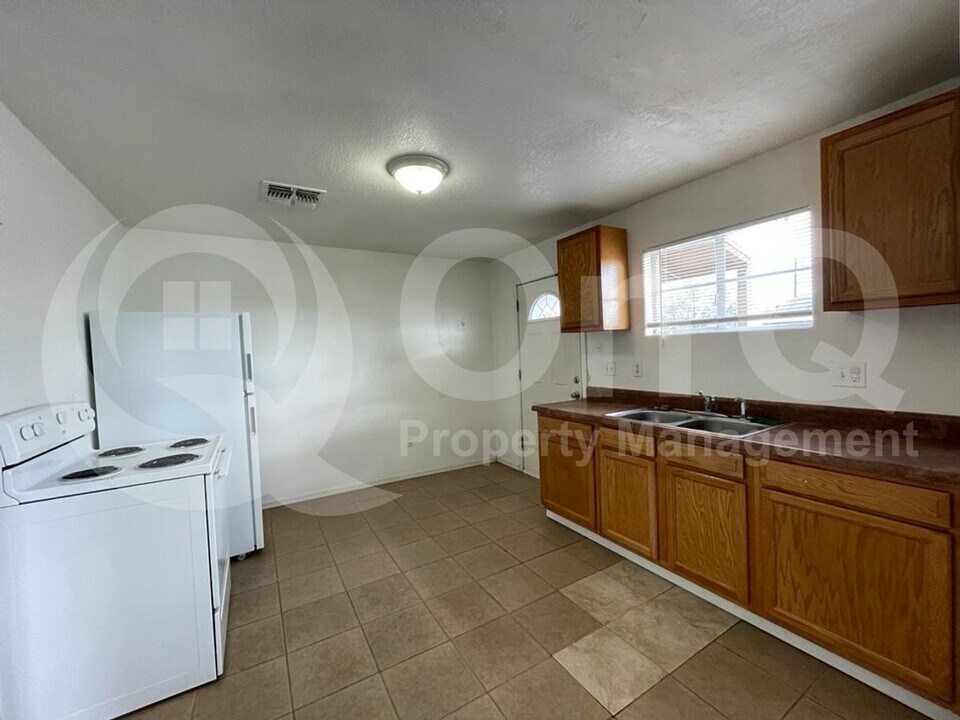 3365 N Stone Ave in Tucson, AZ - Building Photo