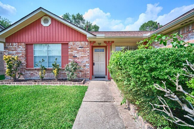property at 17006 Summer Dawn Pl