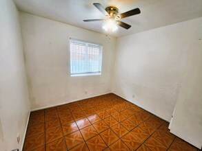305 N 93rd St in Mesa, AZ - Building Photo - Building Photo