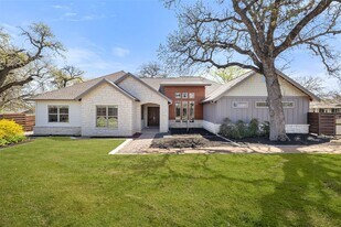 1017 S Quinlan Park Rd in Austin, TX - Building Photo