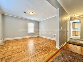 81 Delaware Ave in Muskegon, MI - Building Photo - Building Photo