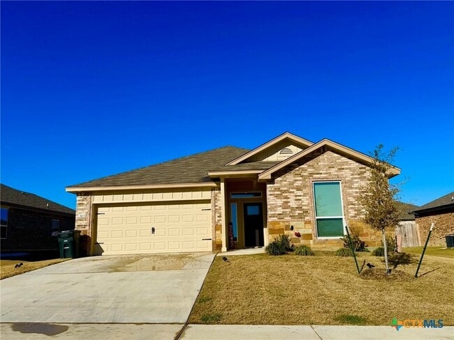 property at 3103 Seeker St