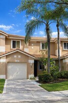 15851 SW 10th St in Pembroke Pines, FL - Building Photo