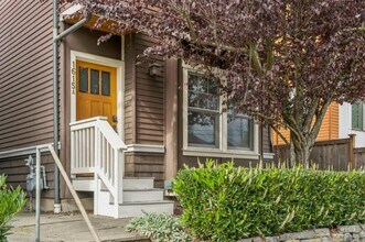 1615A 21st Ave in Seattle, WA - Building Photo - Building Photo