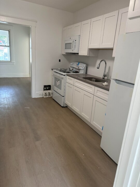 243 Ward Ave in Staten Island, NY - Building Photo