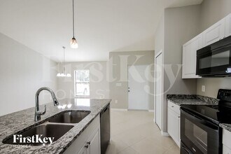 5402 Anita Ave N in Lehigh Acres, FL - Building Photo - Building Photo
