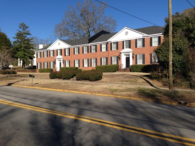 506 Broad St in Lagrange, GA - Building Photo