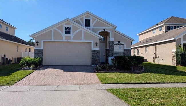 2212 Stone Lake Ct