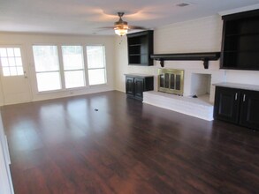 17611 Fireside Dr in Spring, TX - Building Photo - Building Photo