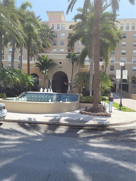 520 SE 5th Ave, Unit 3404 in Fort Lauderdale, FL - Building Photo