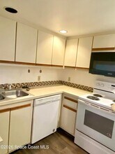 1600 Woodland Dr, Unit 8103 in Rockledge, FL - Building Photo - Building Photo