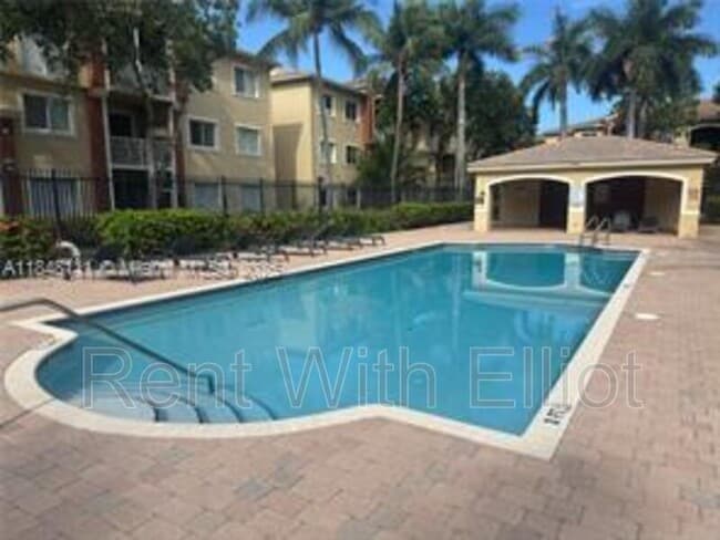 7085 Nova Dr