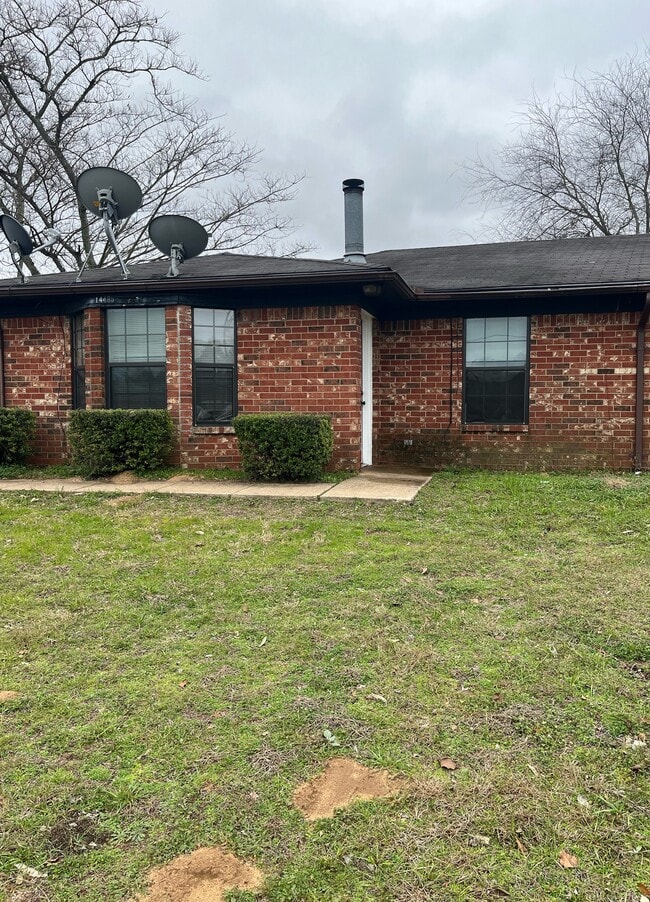 property at 14495 Amy Dr