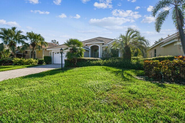 4966 Flagstone Dr in Sarasota, FL - Building Photo - Building Photo