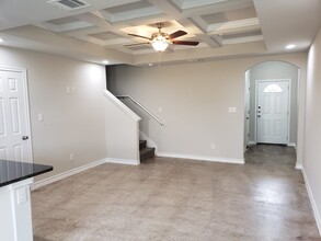 16902 Spirit Brk in Selma, TX - Building Photo - Building Photo