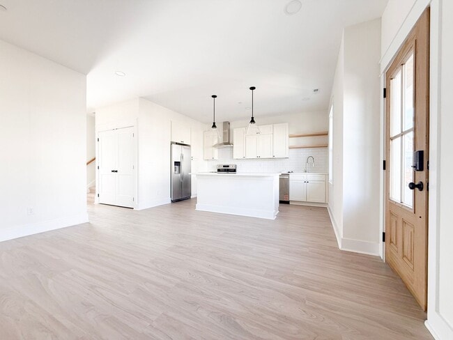 1336 Meridian St in Cookeville, TN - Building Photo - Building Photo