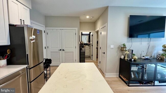 property at 1016 17th Pl NE