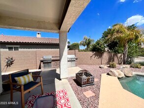 683 E Las Colinas Pl in Chandler, AZ - Building Photo - Building Photo