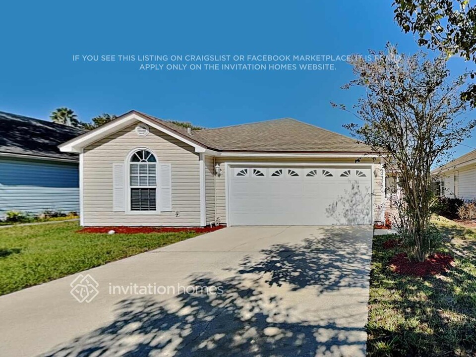 12377 Sondra Cove Trail N in Jacksonville, FL - Building Photo