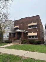 83 W 15th St in Chicago Heights, IL - Building Photo
