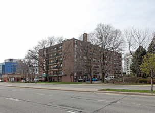 Carolyn Court in Toronto, ON - Building Photo - Building Photo