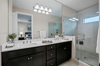 10103 Akenside Dr in Boca Raton, FL - Building Photo - Building Photo