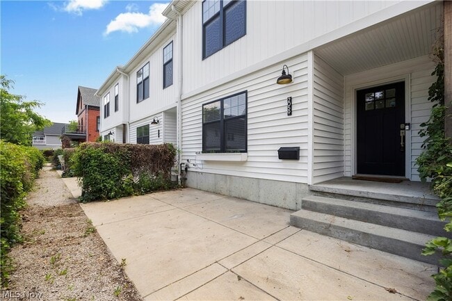 property at 2059 W 34th Pl