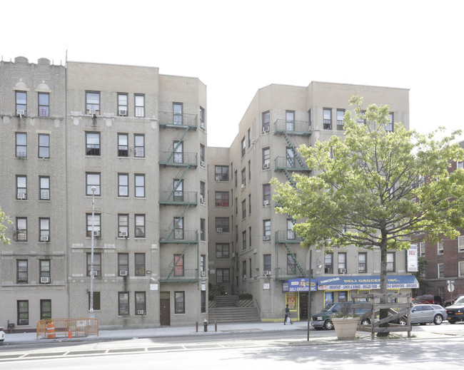 1268 Grand Concourse in Bronx, NY - Building Photo - Building Photo