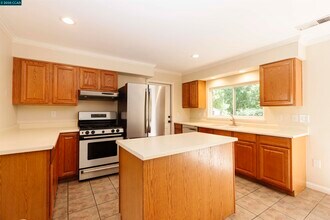 409 Soule Ave in Pleasant Hill, CA - Building Photo - Building Photo