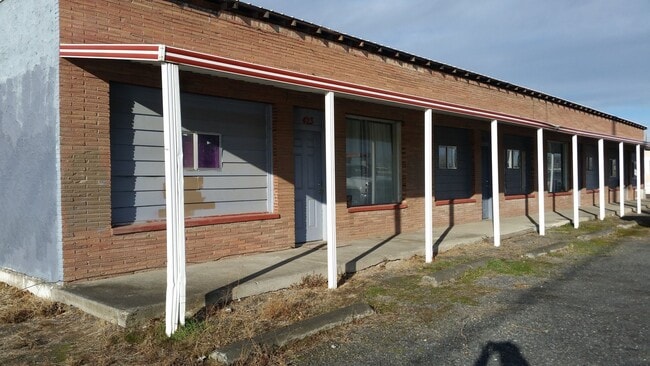 property at 421 S County Rd