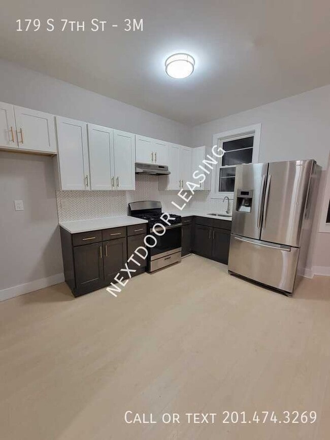 property at 179 S 7th St