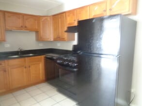10911 S Lloyd Dr in Worth, IL - Building Photo - Building Photo