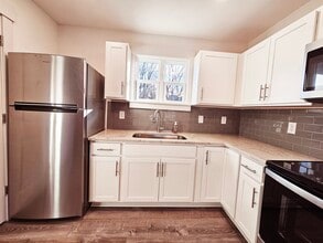 1219 N 7th St, Unit B in Nashville, TN - Foto de edificio - Building Photo